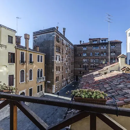 Ca' Corte Dell' Albero * Venezia